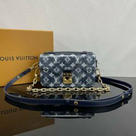 Picture of LV Lady Handbags _SKUfw139408525fw